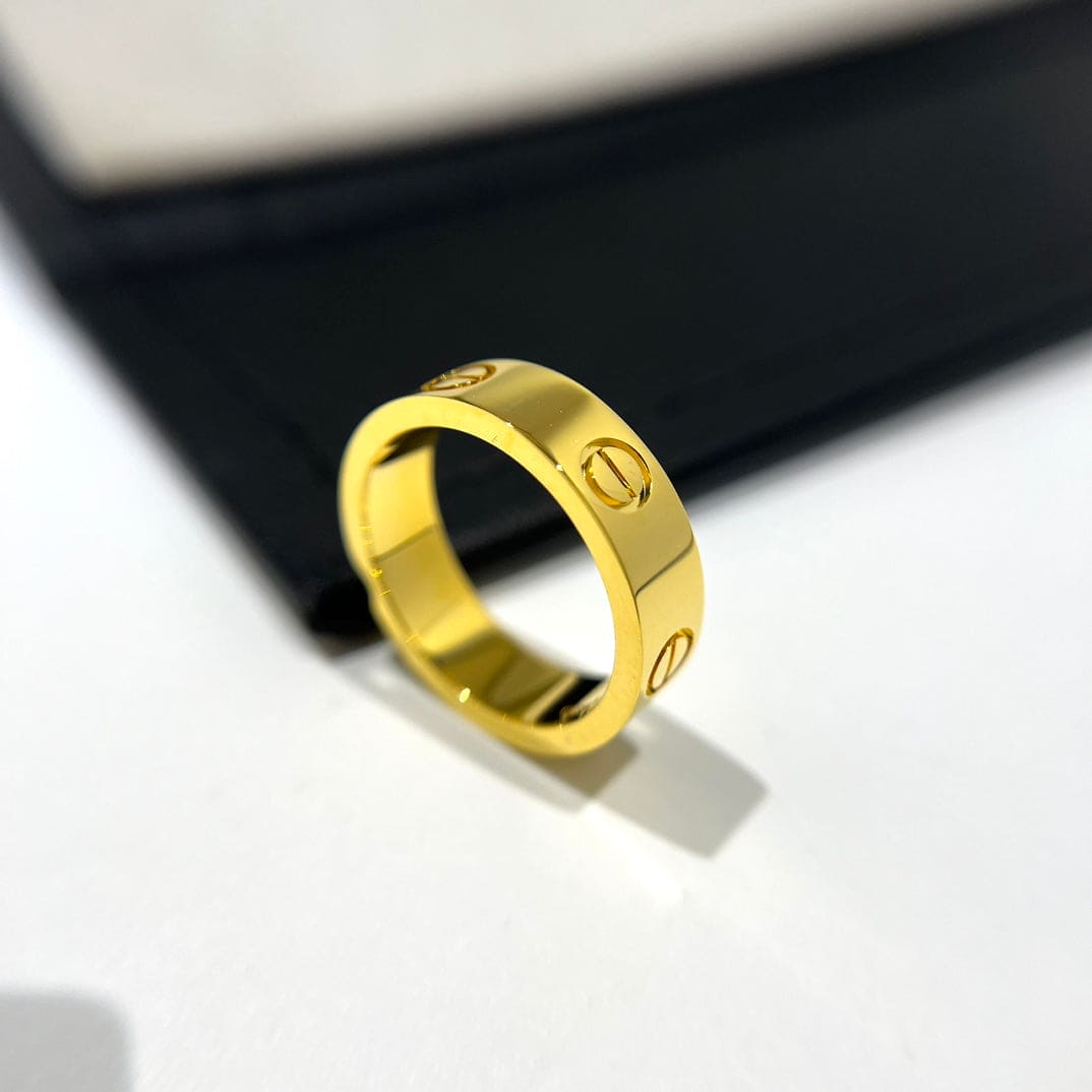 18K Celestial Love Wedding 6mm Ring