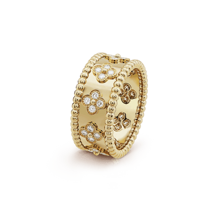 18K Celestial Perl̩e Clovers Ring