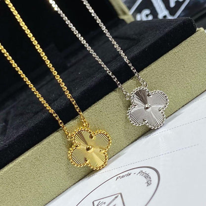 18K Celestial Vintage Alhambra Pendant Clover Necklace