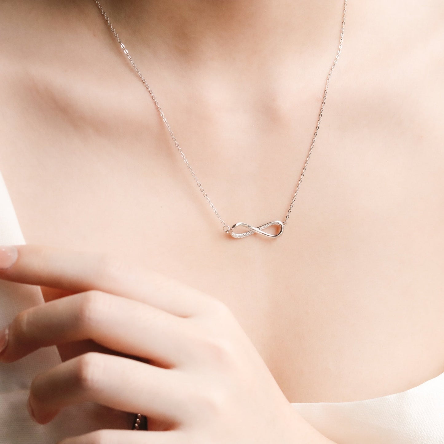 ELVORIA Infinity Love Necklace – 18K Rose Gold & Platinum Plated 925 Sterling Silver