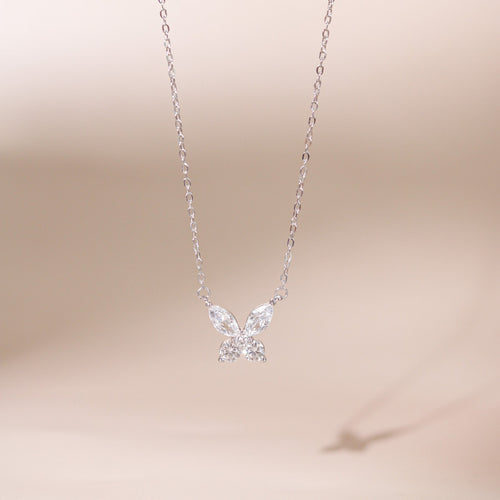 ELVORIA Lynn Butterfly Moissanite Necklace 4mm – Platinum Plated 925 Sterling Silver (GRA Certified)
