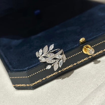 18K Celestial T Victoria Diamond Vine Bypass Ring