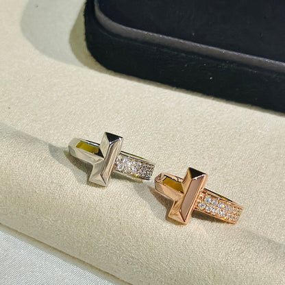18K Celestial T T1 Diamonds Ring