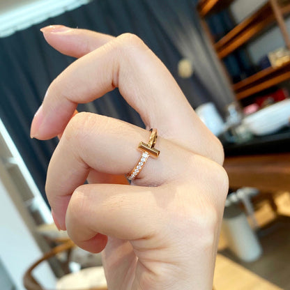 18K Celestial T T1 Diamond Ring